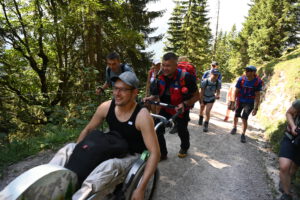 Inklusive Bergtour mit Bergrolli und Bergwacht München